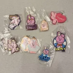 【バラ売り可】BT21 COOKY キーホルダー　アクリルバッジ