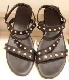 あしながおじさん スタッズ フラットサンダル 24cmのサムネイル