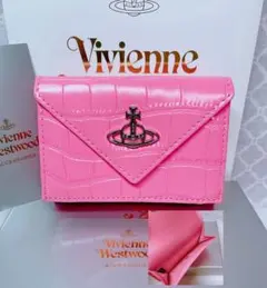 新作✨️【内柄も素敵☆最新】Vivienne Westwood 三折財布 ピンク