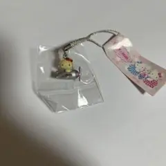 ✨レア✨35周年サンリオピューロランド ハローキティストラップ - メルカリ