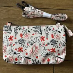 ハローキティナイロン製ショルダーバッグ