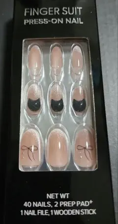 ①最終値下げ【未開封】FINGER SUIT ネイルチップ オーバル 40本入り