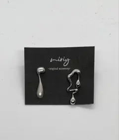 miriy アシンメトリー メタル❁︎ピアス❁︎マットシルバー&シルバー