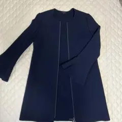 ノーカラージャケット ネイビー ビジューチャーム付き
