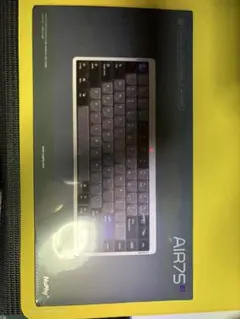 送料込！最終値下！未使用に近い　　NuPhy AIR75(梱包済！) DIGIART