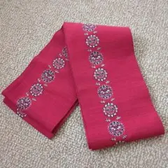 赤色模様入り半幅帯