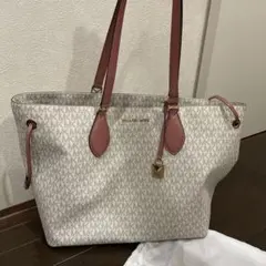 マイケルコース　マザーズバッグ　モノグラム