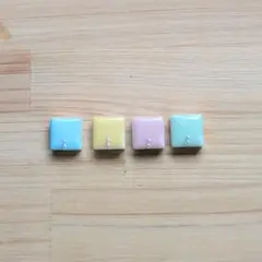 no.490　タイルピアス　イヤリング４個セット