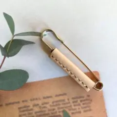 Item thumbnail for item e400691a-6fc4-42a7-8246-1ff998e83692