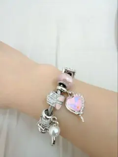 チャームブレスレット