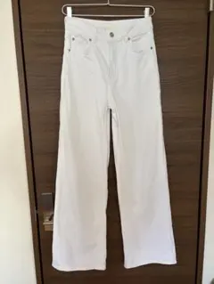 H&M ホワイトデニム ワイドパンツ サイズ34のサムネイル