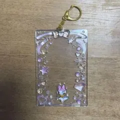 ディズニーストア　シークレットカードホルダー　デイジー