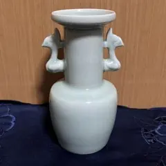 樋渡陶六】日本の名窯 無形文化財 肥蝶山 樋渡陶六作 白磁牡丹彫 龍耳