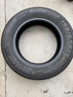 195/65R15 ZEETEX ZT6000 eco 溝あり　25年　1本のサムネイル