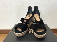 UGG スエード ウェッジソールサンダルのサムネイル