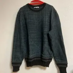CARVEN カルヴェン スウェット CARVEN - CARVEN(カルヴェン) フロント刺繍 クロップドスウェット