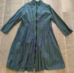 緑と紫のストライプ長袖シャツワンピース