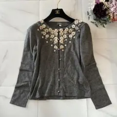 FRANCO FERRARO 花柄刺繍カーディガン　パール