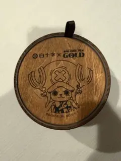 ONE PIECE 白十字コラボ　チョッパー　樽　入れ物