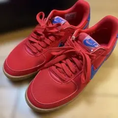 WMNS NIKE FIELD GENERAL 未使用　赤 23.5cm
