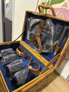 【未使用】ピクニックバスケット ランチボックス 食器4人分セット おしゃれ 籐