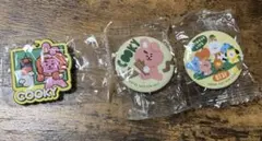 くら寿司 BT21 COOKY  ラバーマスコット＆缶バッジ  ビッくらポン