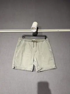 QUIKSILVER ショートパンツ カーキ Lサイズのサムネイル