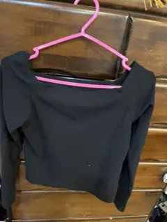 KOBE LETTUCE✖️yuiコラボ オフショルダー ブラック 長袖