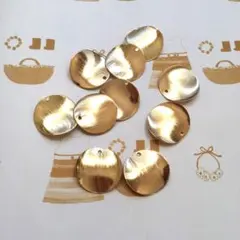 残り2セット@ウェーブラウンドチャーム.ゴールド