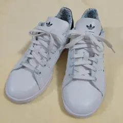 アディダス　スタンスミス　LIBERTY　23cm