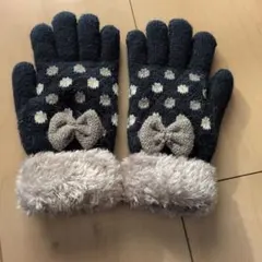 ドット柄リボンモチーフ手袋