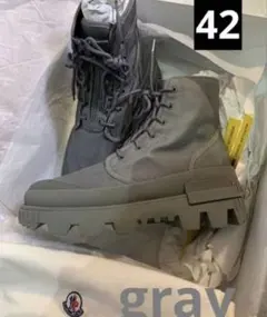 MONCLER HYKE HYKE DESERTYX ANKLE BOOTSのサムネイル