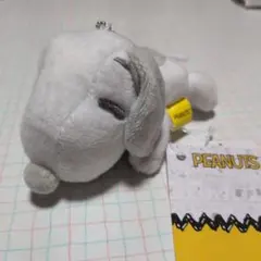 寝そべりスヌーピー　マスコット