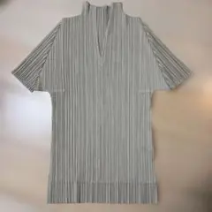 PLEATS PLEASE プリーツプリーズ 半袖 トップスのサムネイル