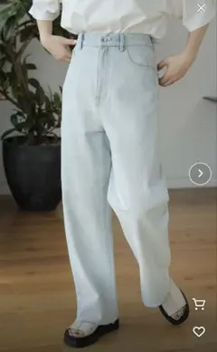 ライトブルーデニム ワイドレッグパンツ