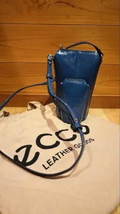 ［新品未使用］ECCO ショルダーバッグ