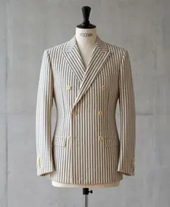 【美品】カルーゾ ダブルブレスト ジャケット Sサイズのサムネイル