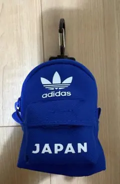 adidas ミニリュック型ポーチのサムネイル