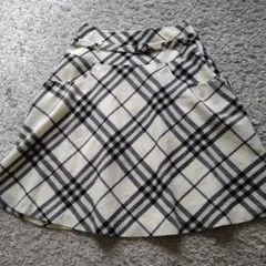美品　バーバリーブルーレーベル　スカート　38　チェック　ベルト
