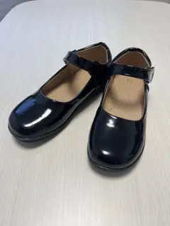 フォーマルシューズ 女の子 キッズ ラウンドトゥ パンプス　19.5サイズ
