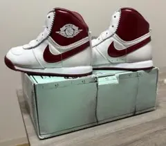 【未使用】Nike Baby Jordan '85 ホワイト/レッド　12cm