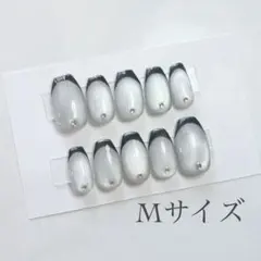 【現品Mサイズ】ブラックフレンチ マグネット ネイルチップ ショートバレリーナ