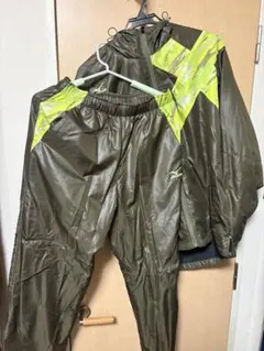 オリーブグリーン ジャージ上下セット フード付き