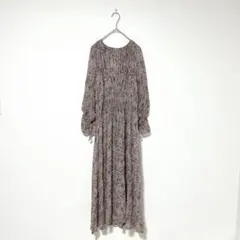 M35 フリークスストア　小花柄ロングワンピース　七分袖　ピンクページュ