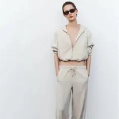 ZARA テクスチャードボンバージャケット　エクリュ