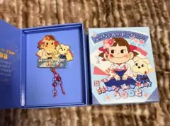 不二家　ペコちゃん　2008年　正月　ピンバッチ　キャラクターグッズ　ピンバッジ