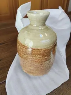 昔(半世紀位前)の伊賀焼(香山窯)一輪挿し 昔(半世紀位前)の伊賀焼(香山窯)一輪挿しの通販｜sedas-kw.com