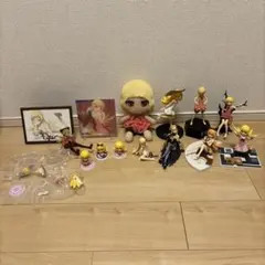 忍野忍 キスショット フィギュアなど17点グッズセットのサムネイル