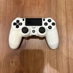 ホワイト ワイヤレスコントローラー PS4✨