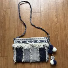 エスニック柄 フリンジ ショルダーバッグ ポンポン付き ネイビー系夏バカンス